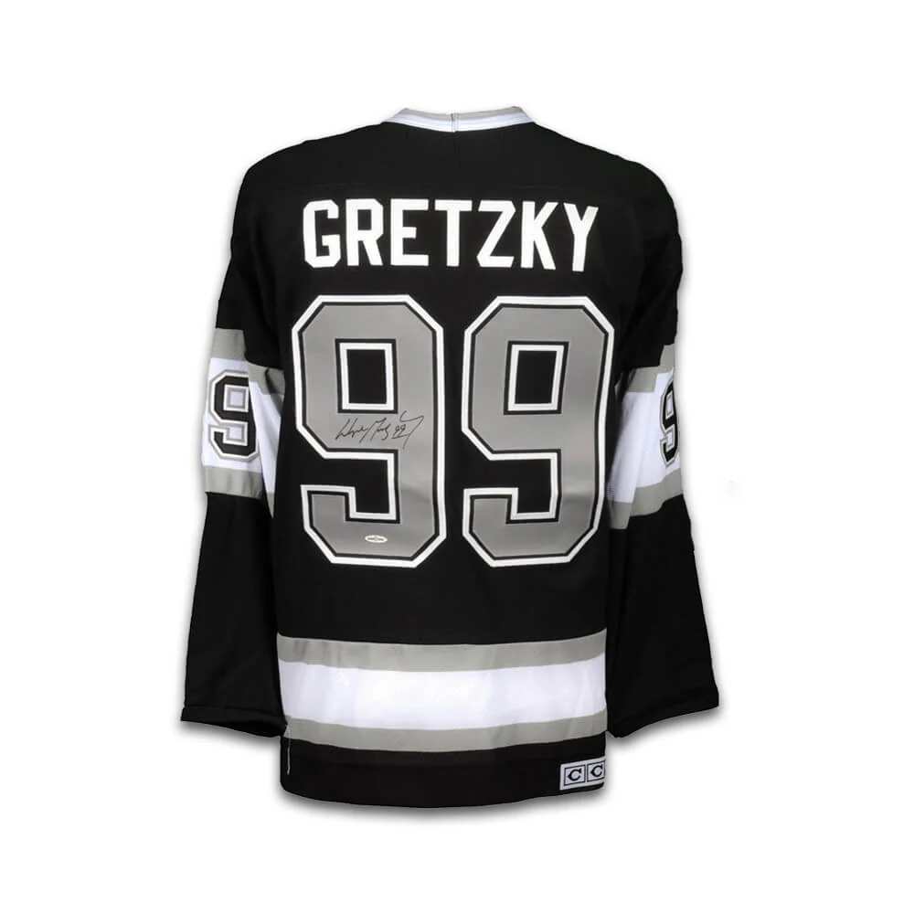 Rémi's Box Famous Hockey Jersey Series 3 - Image 3
