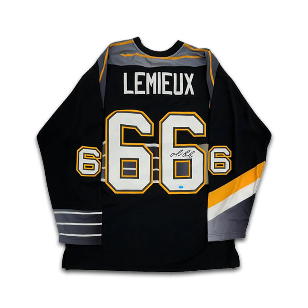Rémi's Box Famous Hockey Jersey Series 3 - Image 5